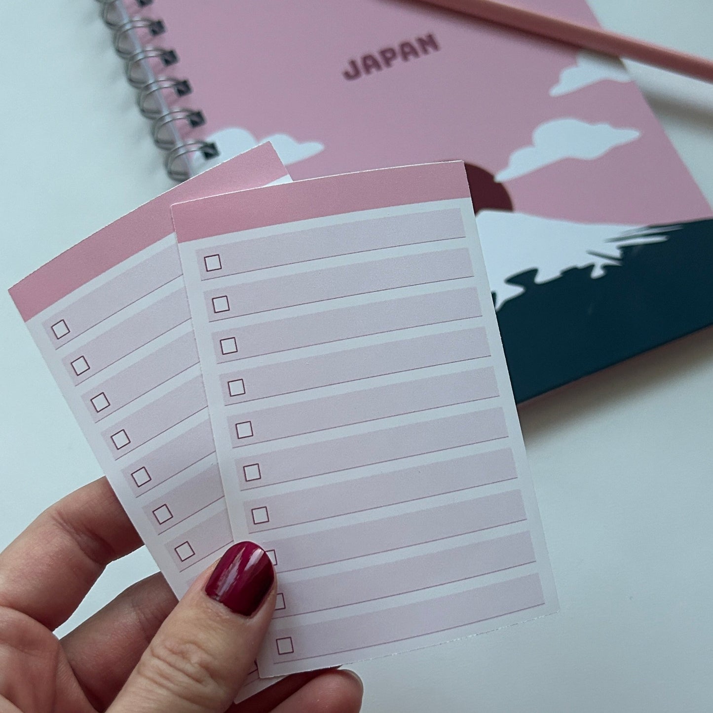 Checklist stickers (2 pieces)